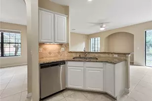 16615 Kingletside Ct, Lithia, FL 33547 - Photo 11