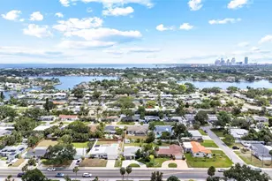 1124 40th Ave NE, Saint Petersburg, FL 33703 - Photo 47