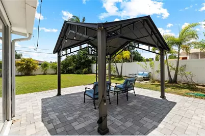 1124 40th Avenue NE, Saint Petersburg, FL 33703 - Photo 37