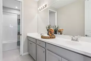 7274 Talamore Dr, Wesley Chapel, FL 33545 - Photo 23