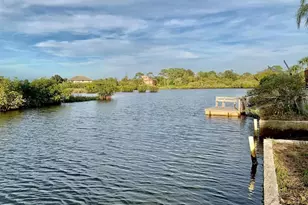 6733 Driftwood Dr, Hudson, FL 34667 - Photo 1