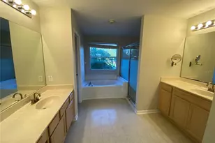 1231 Brooke View Dr, Odessa, FL 33556 - Photo 19