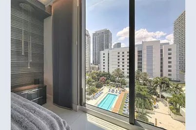 100 1st Avenue N #1106, Saint Petersburg, FL 33701 - Photo 19
