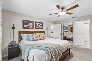 2905 Lytton Hall Dr, Zephyrhills, FL 33540 - Photo 31