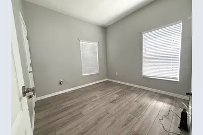 31203 Flannery Court, Wesley Chapel, FL 33543 - Photo 9