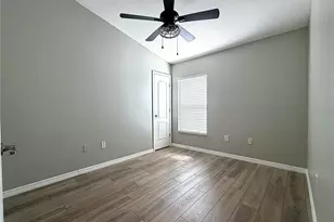 31203 Flannery Ct, Wesley Chapel, FL 33543 - Photo 11