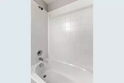 7052 Grand Elm Drive, Riverview, FL 33578 - Photo 21