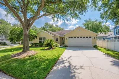 17610 Esprit Drive, Tampa, FL 33647 - Photo 1