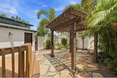 101 26th Avenue NE, Saint Petersburg, FL 33704 - Photo 45