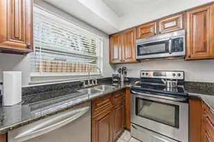 8018 N Ola Ave, Tampa, FL 33604 - Photo 11