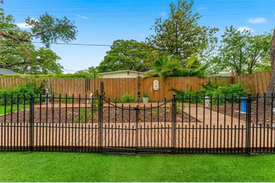 8018 N Ola Avenue, Tampa, FL 33604 - Photo 27