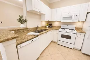 2705 Via Murano, Clearwater, FL 33764 - Photo 9
