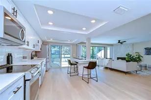4222 Fairway Cir, Tampa, FL 33618 - Photo 13