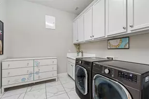 2213 Hollow Forest Ct, Wesley Chapel, FL 33543 - Photo 49