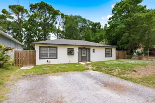 7327 Winchester Dr, Tampa, FL 33615 - Photo 3