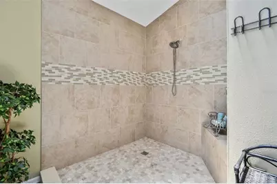 511 Sandy Hook Road, Treasure Island, FL 33706 - Photo 19