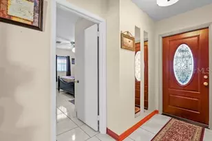 7806 N Gomez Ave, Tampa, FL 33614 - Photo 3