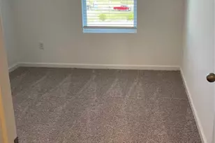 6163 Daerr Rdg St, Zephyrhills, FL 33542 - Photo 15