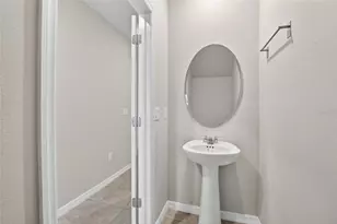 2710 Scarlet Bay Pl, Brandon, FL 33510 - Photo 21