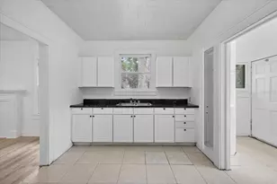 2211 22nd Ave S, Saint Petersburg, FL 33712 - Photo 7