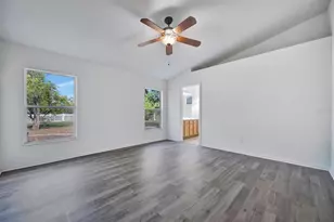 6427 Clair Shore Dr, Apollo Beach, FL 33572 - Photo 17