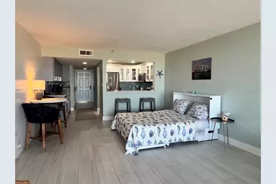 1250 Gulf Boulevard #405, Clearwater, FL 33767 - Photo 3