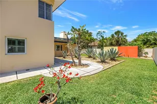 2781 Bayside Dr S, Saint Petersburg, FL 33705 - Photo 47