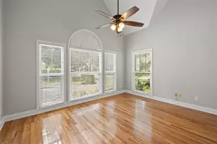 3233 W Parkland Blvd, Tampa, FL 33609 - Photo 11