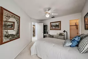 8727 Bardmoor Pl, Seminole, FL 33777 - Photo 21