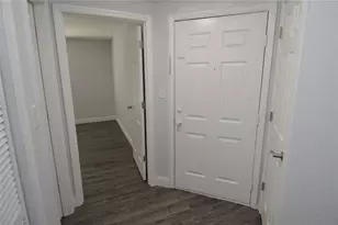 8633 Fancy Finch Dr, Tampa, FL 33614 - Photo 39