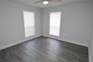 8633 Fancy Finch Dr, Tampa, FL 33614 - Photo 27