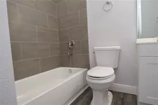 8633 Fancy Finch Dr, Tampa, FL 33614 - Photo 51