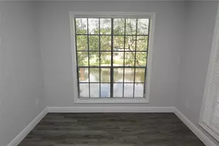 8633 Fancy Finch Dr, Tampa, FL 33614 - Photo 11