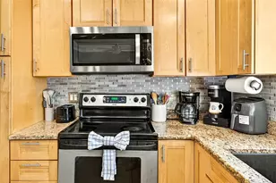 10050 84th Way, Largo, FL 33777 - Photo 17