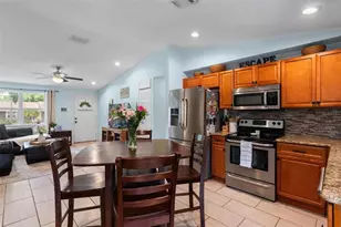 3042 Hanna Ct, Palm Harbor, FL 34684 - Photo 5