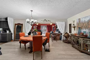 1740 Cherry Ln, Lakeland, FL 33811 - Photo 11