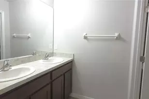 9628 Troncais Cir, Thonotosassa, FL 33592 - Photo 37
