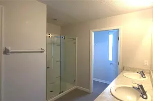 9628 Troncais Cir, Thonotosassa, FL 33592 - Photo 17