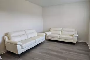 9628 Troncais Cir, Thonotosassa, FL 33592 - Photo 7
