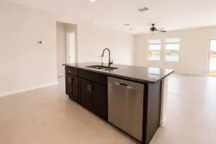 5462 Grays Harbor Ct, Wimauma, FL 33598 - Photo 7