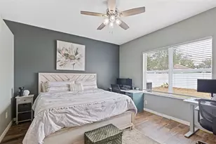 3406 Grove Blossom Ln, Plant City, FL 33567 - Photo 11