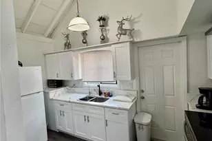 12315 Touchton Dr, Tampa, FL 33617 - Photo 3