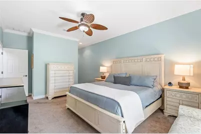 210 Valencia Circle, Saint Petersburg, FL 33716 - Photo 17
