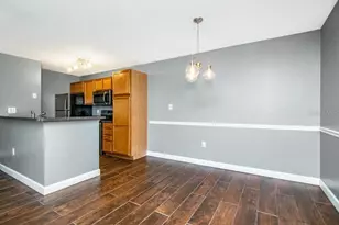 214 Lake Parsons Green, Brandon, FL 33511 - Photo 5
