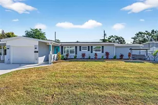 6965 21st St N, Saint Petersburg, FL 33702 - Photo 1