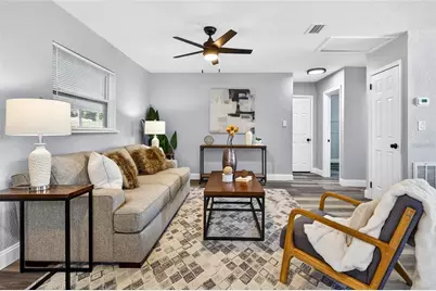 6965 21st Street N, Saint Petersburg, FL 33702 - Photo 5