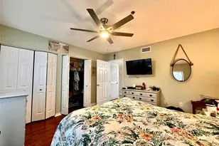 2020 Shangrila Dr, Clearwater, FL 33763 - Photo 9