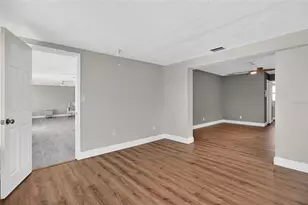 12050 7th St E, Treasure Island, FL 33706 - Photo 17