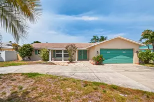 12050 7th St E, Treasure Island, FL 33706 - Photo 25
