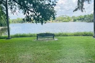 4747 Puritan Cir, Tampa, FL 33617 - Photo 21